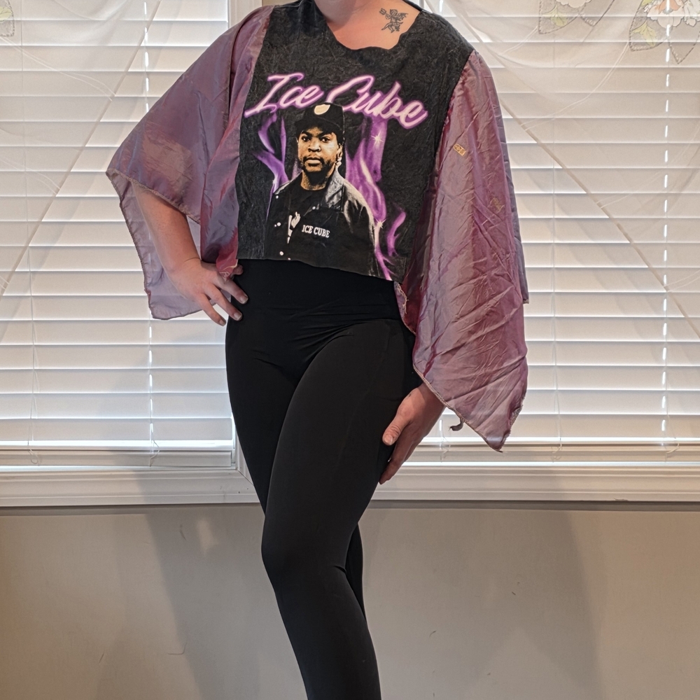 Graphic Draped Sleeve Crop Sweater - Purple/Black